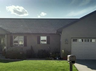 4240 Fairway St, La Crosse, WI 54601