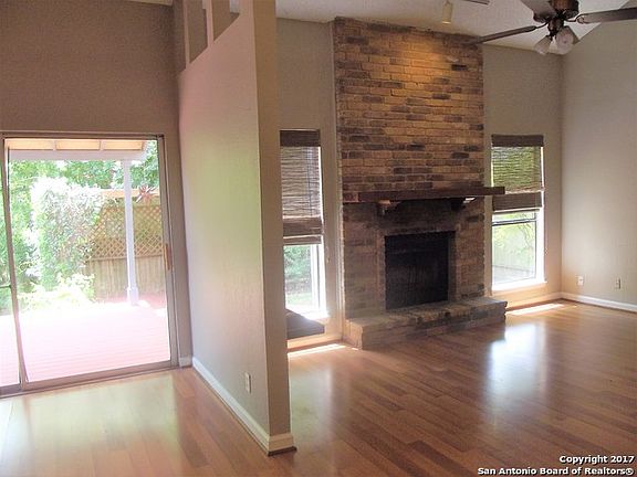 4th image of 1402 Giselle Ln
