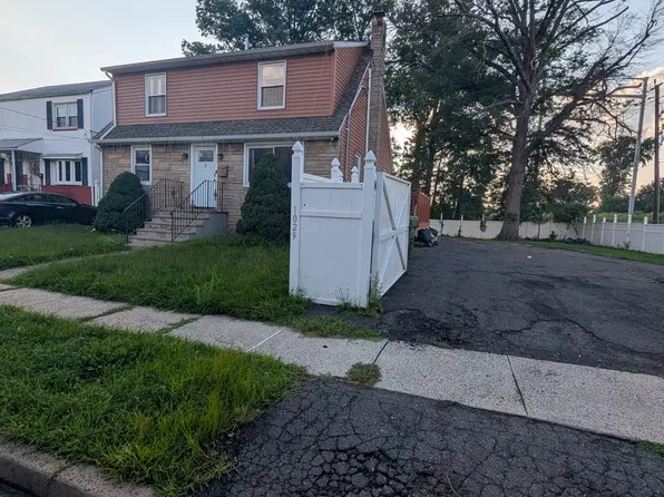 1029 E Blancke St, Linden, NJ 07036