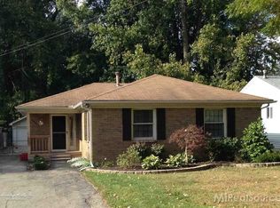 36845 Jefferson Ave, Harrison Township, MI