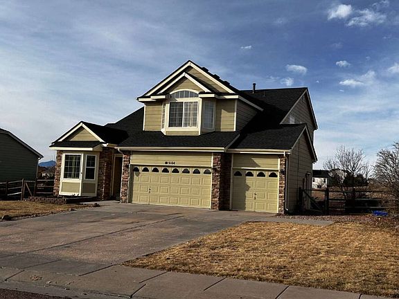 2nd image of 9104 Royal Melbourne Cir