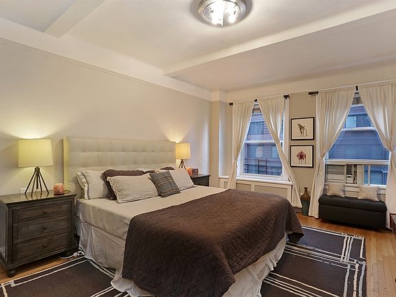 4th image of 250 W 94th St #6C