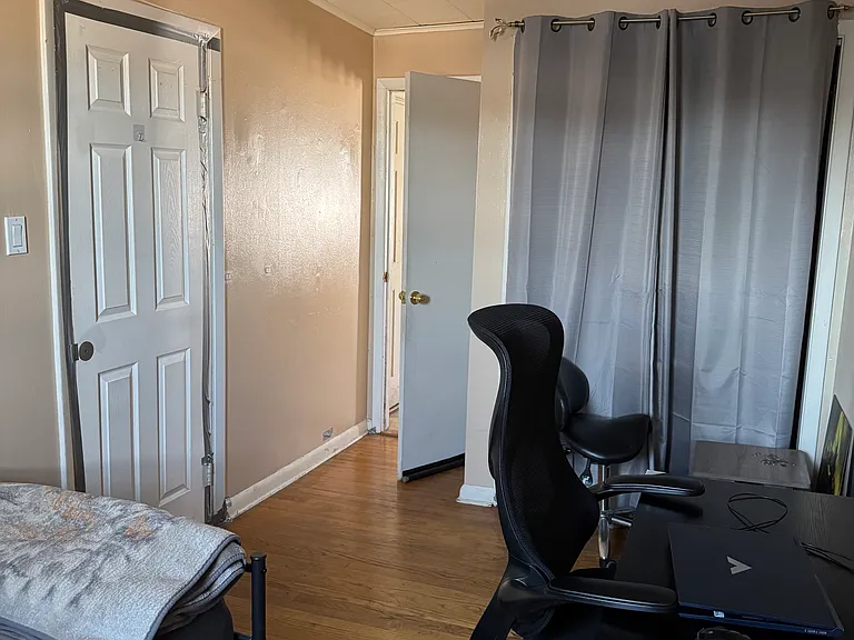 28 Harrison Ave — Photo 4