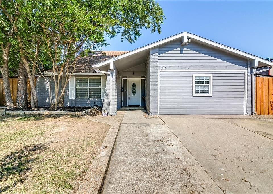 1st image of 508 Village Dr