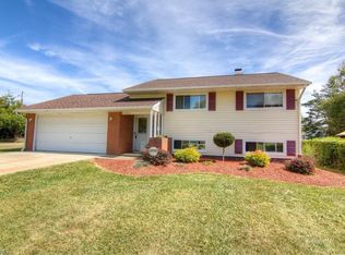 5437 Washburne Rd, Bedford Heights, OH 44146
