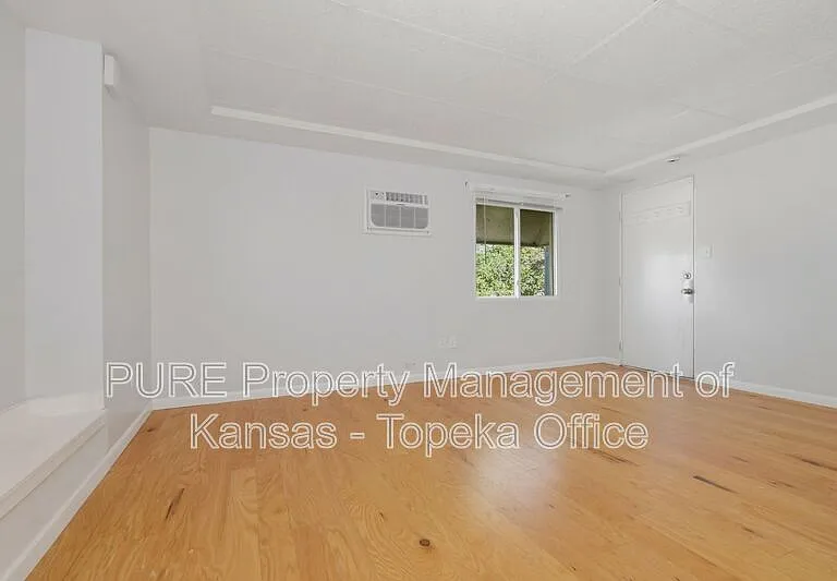 2440 S Mill St #1 — Photo 7