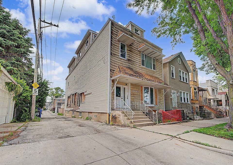 1st image of 3442 S Lowe Ave