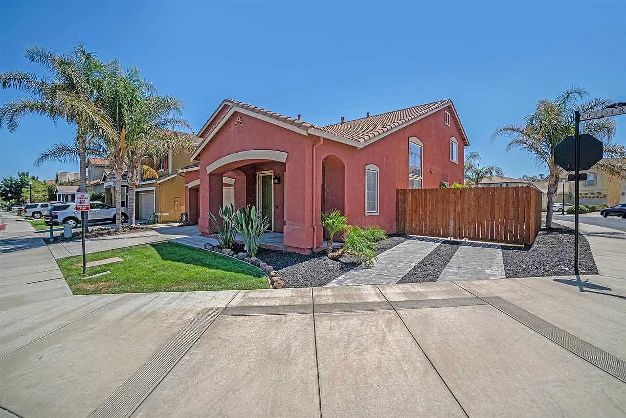 5451 Gold Creek Cir photo 1