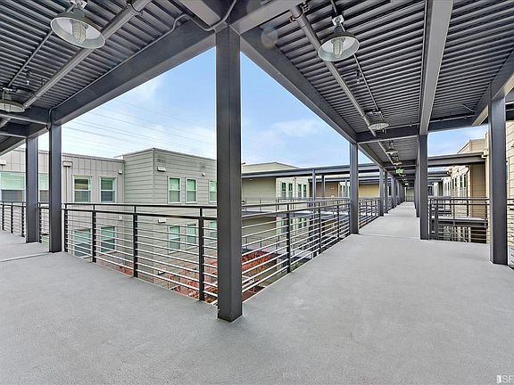4th image of 400 Mariners Island Blvd Unit 326