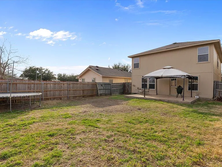 12705 Saint Mary Dr — Photo 29