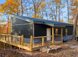 266 Blossom Way, Zoe, KY 41397