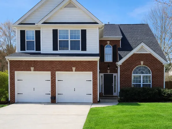 2 Stapleford Park Dr, Greenville, SC 29607