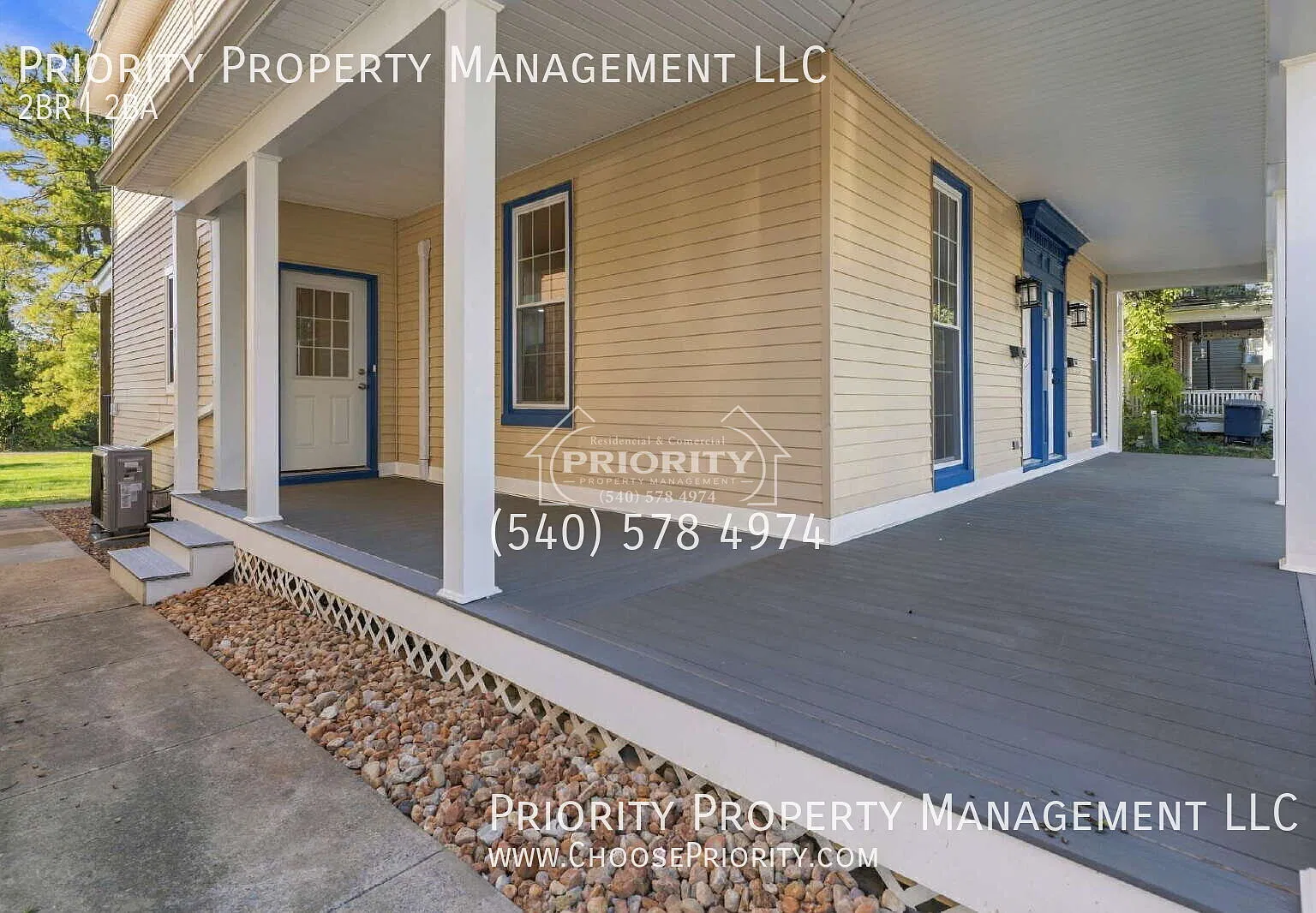 381 W Water St — Photo 2