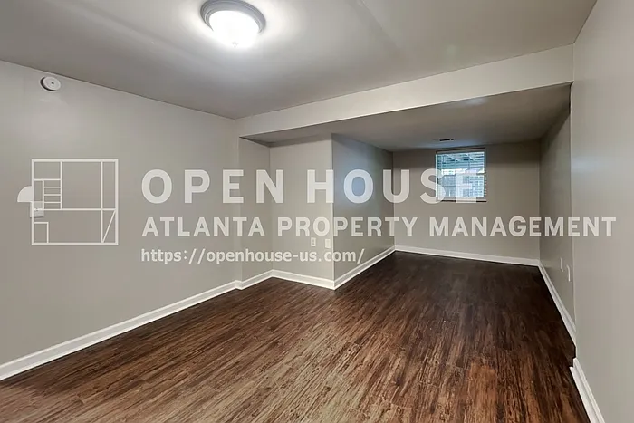 2709 Hawk Dr NE — Photo 17