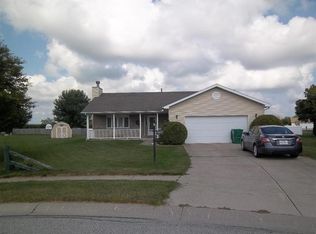 607 Grassfork Ct, Wanatah, IN 46390