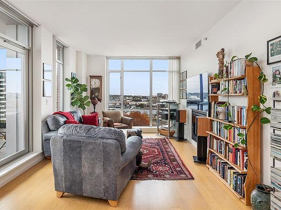 3rd image of 100 Saghalie Rd #613