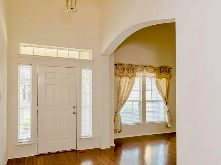 9717 Hedge Bell Dr — Photo 15