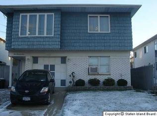 410 Leverett Ave, Staten Island, NY 10308