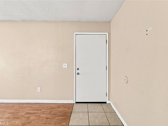 4th image of 454-456 10th St