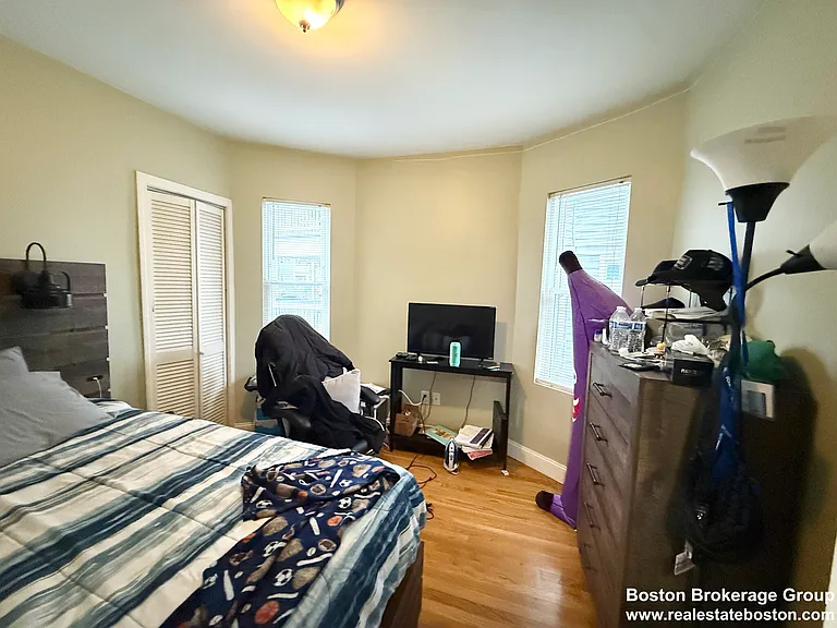 3977 Washington St #1 — Photo 4