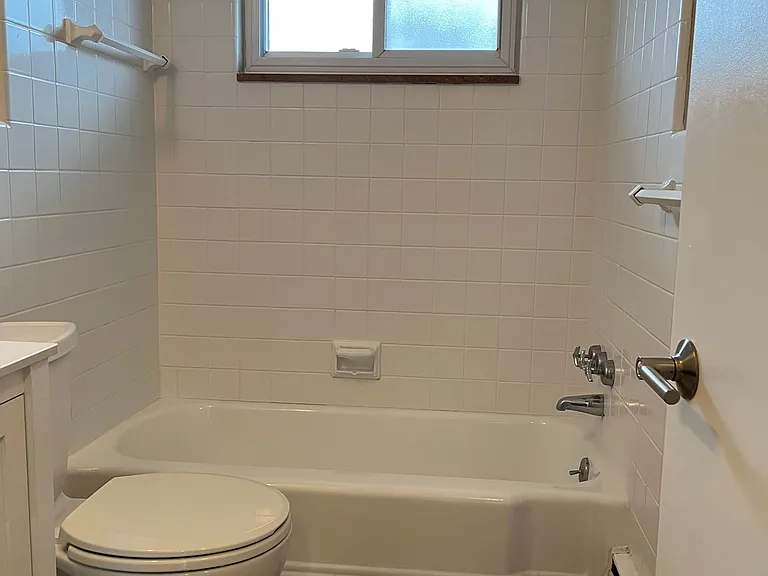 3826 Devon Rd #1 — Photo 10