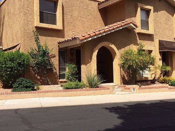 4th image of 10409 N 10th St Unit 2