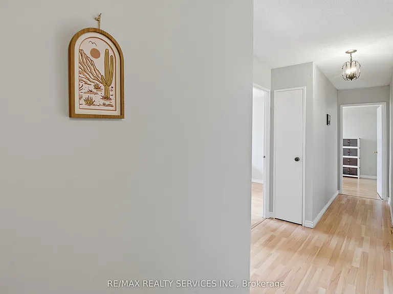 18 Knightsbridge Rd #304 — Photo 21