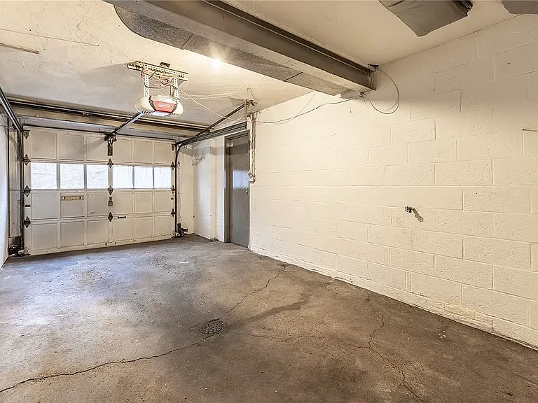 2273 Pauline Ave — Photo 15