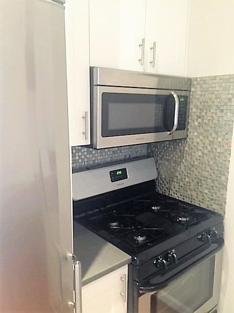 1st image of 2806 Steinway St