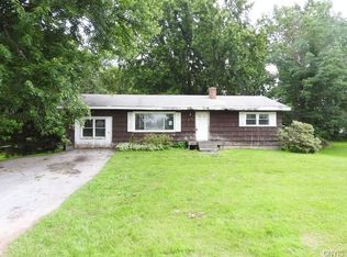 8776 Oswego Rd, Clay, NY 13041