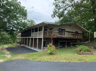 457 Virgin Bluff Dr, Galena, MO 65656