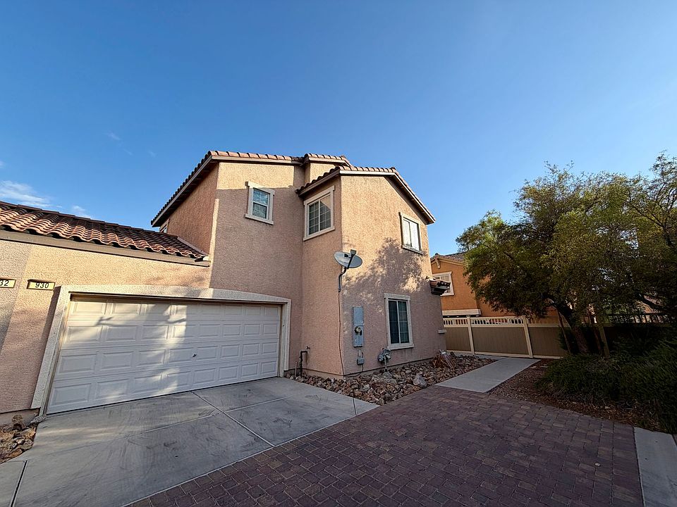 1st image of 930 Wembly Hills Pl