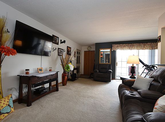 5th image of 16060 Crystal Creek Dr APT 2A