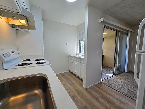 5th image of 4410 Marlborough Ave APT 1