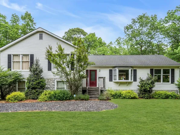545 E Jimmie Leeds Rd, Galloway, NJ 08205