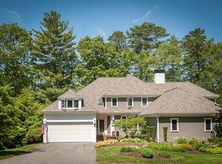 52 Country Club Way, Ipswich, MA 01938