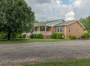 1286 Fletcher Chapel Rd, Kenbridge, VA 23944