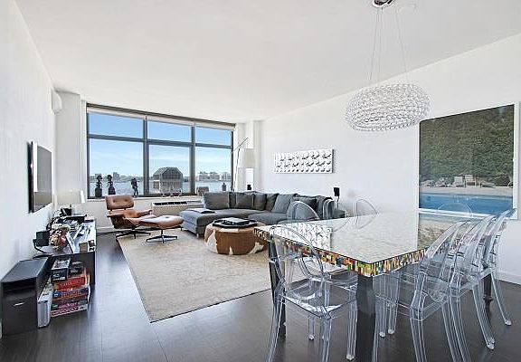 2nd image of 1 Morton Sq #3E