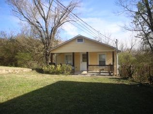 515 Ashland Ter #B, Chattanooga, TN 37415