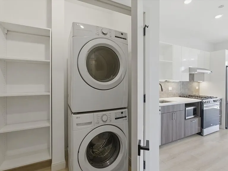 946 W Sunnyside Ave #405 — Photo 10