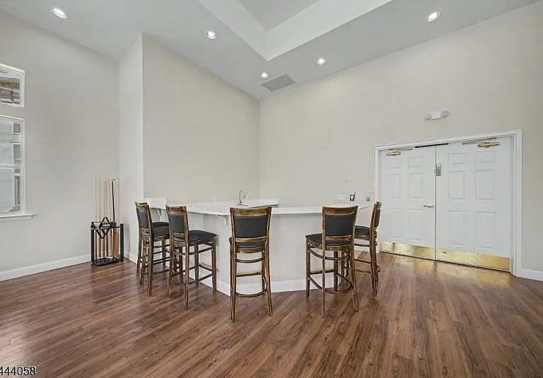 7319 Coventry Ct — Photo 25