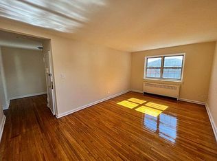 29-05 Bessemund Ave #B, Far Rockaway, NY 11691