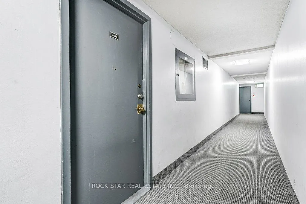 2 bed, $2,495 — Photo 3