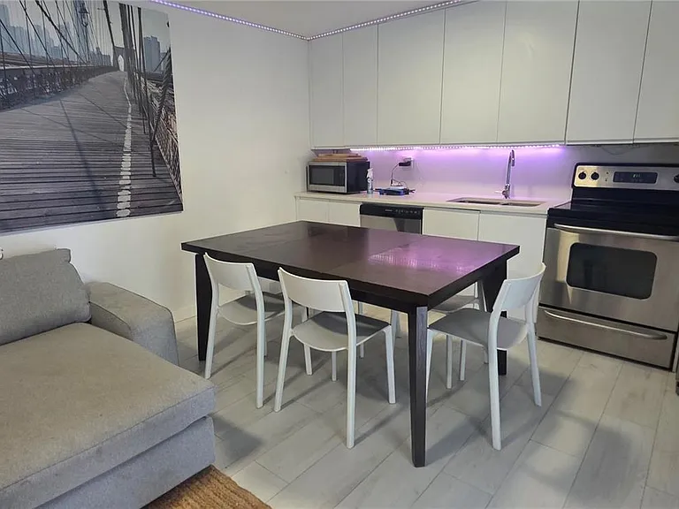 846 Michigan Ave #101 — Photo 37