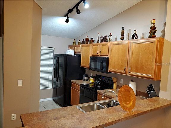 4th image of 3103 E 17th Ave