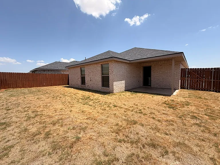 409 Chitalpa Dr — Photo 18