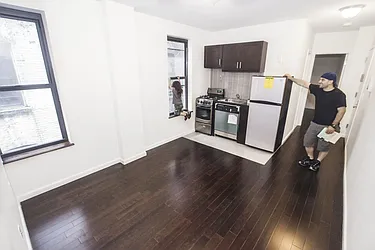 Rented by Jonis Realty