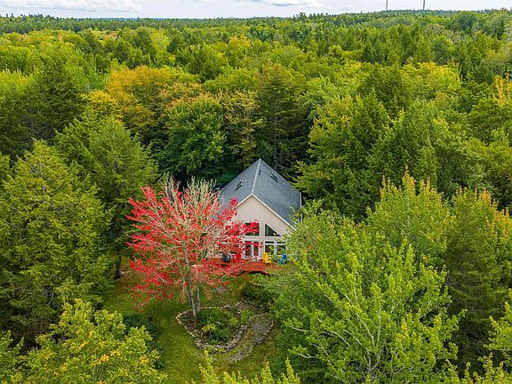 2nd image of 103 Canoe Lake Cove Rd