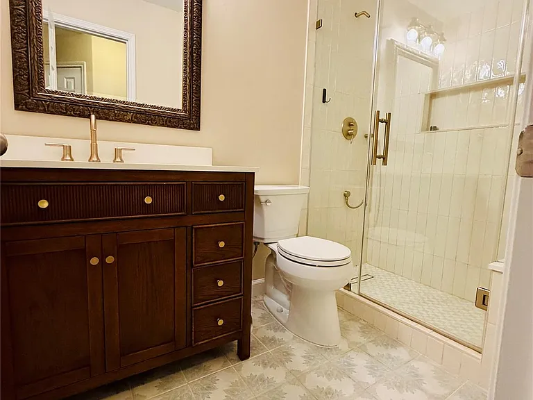 20515 Lantern Springs Ln — Photo 18