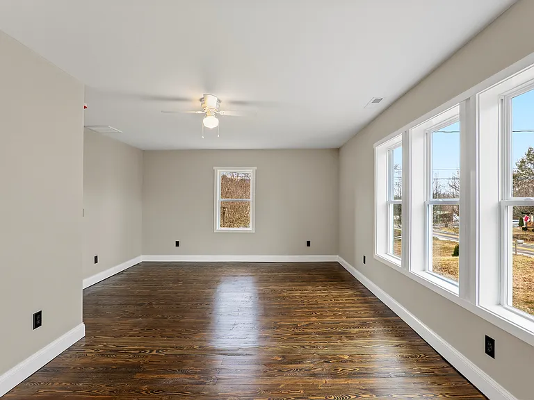 1397 Dutch Cove Rd — Photo 13